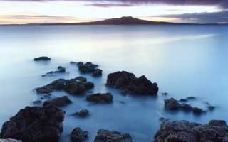 MotoGP这段队友换位太太上头居然：汉密尔顿一句无线电？